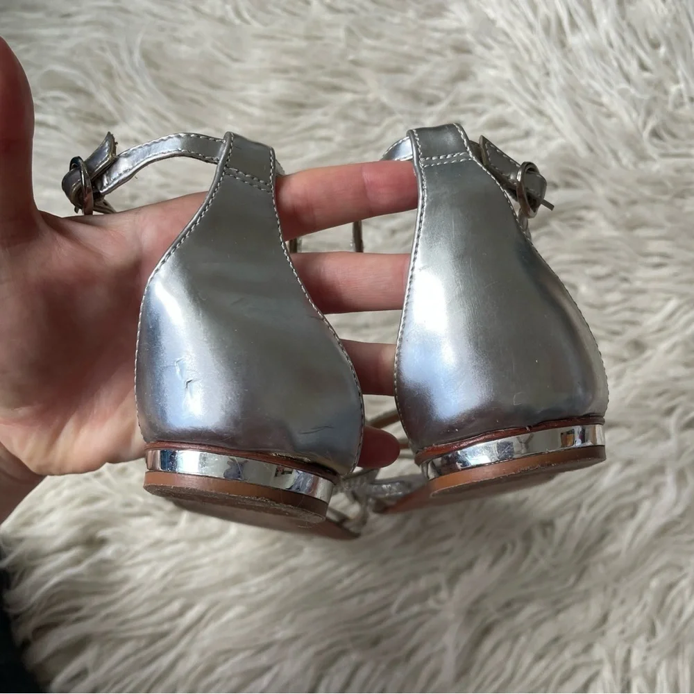 Schutz Gladiator Jeweled Ice Silver Rhinestone Crystal Flat Cage Sandals Size 38